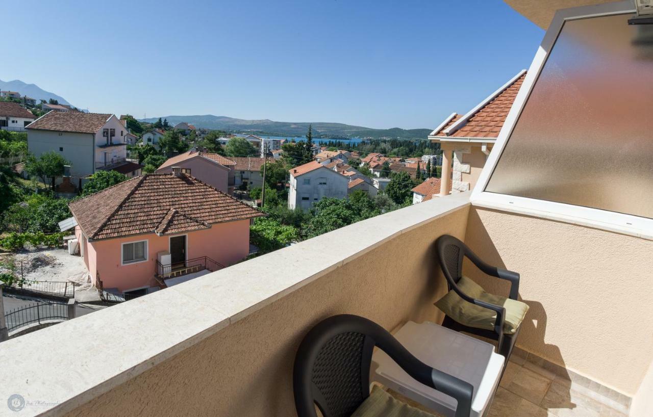 Apartmani Kankaras - Sea View Tivat Exterior foto